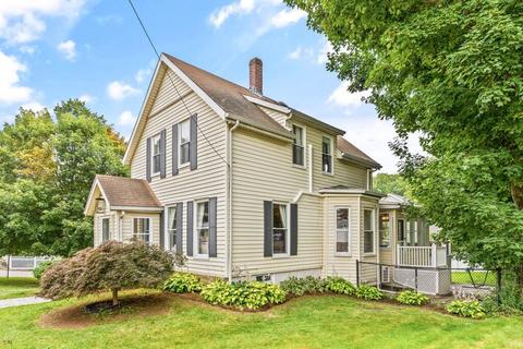 45 Spring St, Stoneham, MA 02180 photo 2