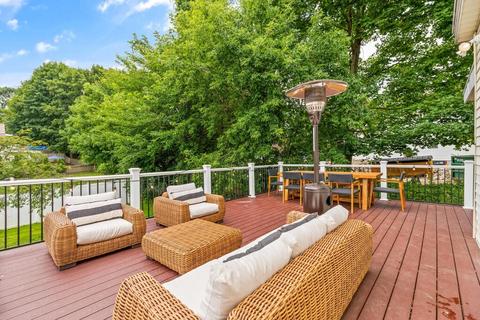 45 Spring St, Stoneham, MA 02180 photo 27