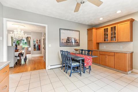 45 Spring St, Stoneham, MA 02180 photo 12