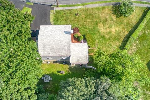 8 Exeter Dr, Woburn, MA 01801 photo 25