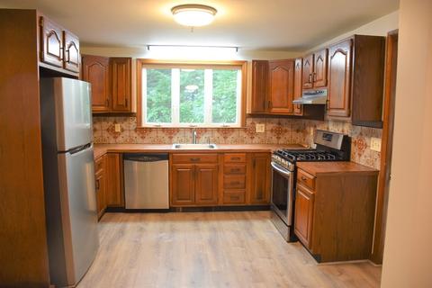 9 Page Ave, Ashburnham, MA 01430 photo 2