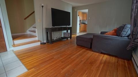 77 Humbert St, Springfield, MA 01109 photo 4