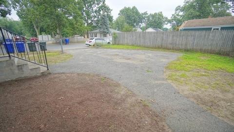 77 Humbert St, Springfield, MA 01109 photo 26