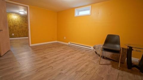 77 Humbert St, Springfield, MA 01109 photo 17