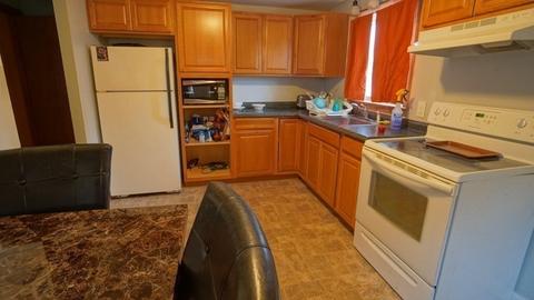 77 Humbert St, Springfield, MA 01109 photo 7