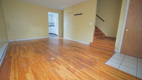 77 Humbert St, Springfield, MA 01109 photo 19