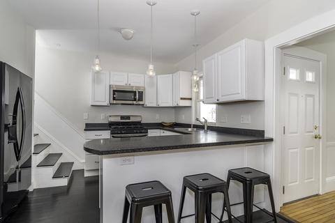 37 Walnut St, Natick, MA 01760 photo 4