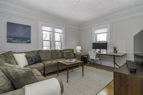 37 Walnut St, Natick, MA 01760 photo 10