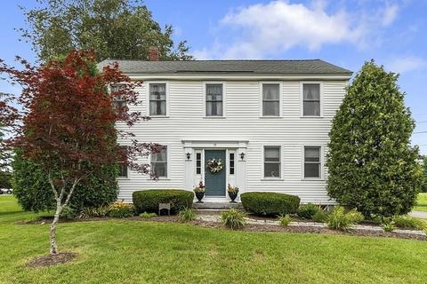 79 Main St, Townsend, MA 01469 photo 3