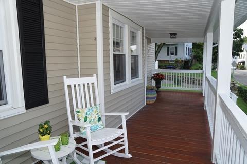 37 John St, Reading, MA 01867 photo 6