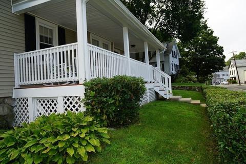 37 John St, Reading, MA 01867 photo 4