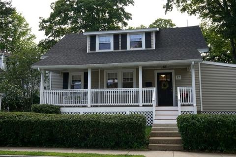 37 John St, Reading, MA 01867 photo 1