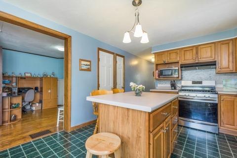 14 Wheelwright Rd, Barre, MA 01005 photo 9