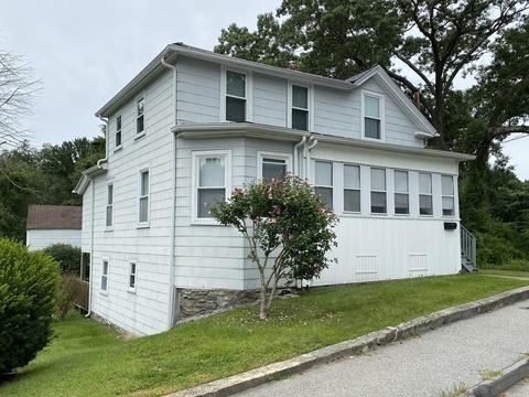 22 Eastern Ave, Webster, MA 01570 photo 3