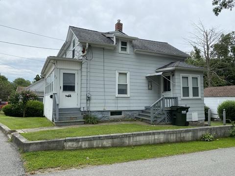 22 Eastern Ave, Webster, MA 01570 photo 4