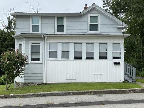 22 Eastern Ave, Webster, MA 01570 photo 2