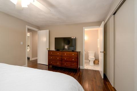 66 Thomas St, Ashland, MA 01721 photo 20