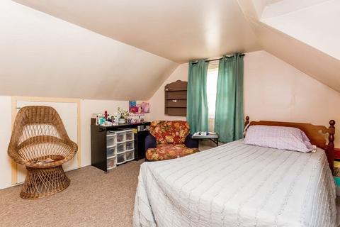 45 Leitch St, Springfield, MA 01109 photo 15