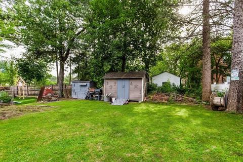 45 Leitch St, Springfield, MA 01109 photo 4