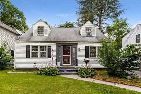 45 Leitch St, Springfield, MA 01109 photo 1