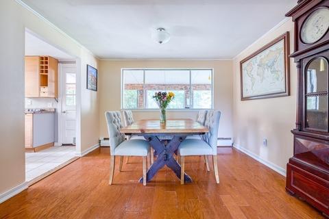 27 Amory Ave, Maynard, MA 01754 photo 6
