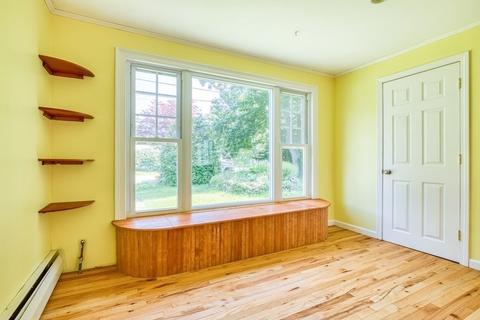 27 Amory Ave, Maynard, MA 01754 photo 13