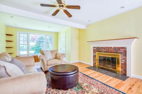 27 Amory Ave, Maynard, MA 01754 photo 12