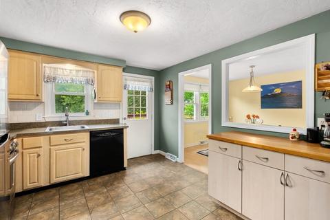 6 Appleton Dr, Hudson, MA 01749 photo 13
