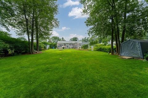 30 Cozy Ln, Cumberland, RI 02864 photo 2