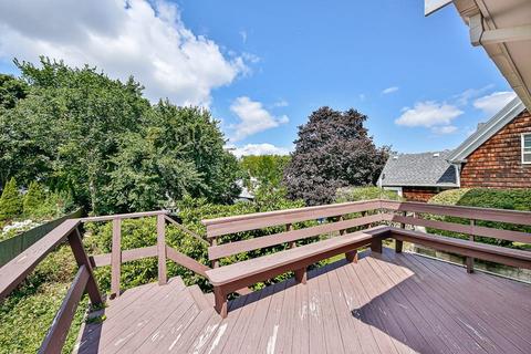 7 Highland Ct, Gloucester, MA 01930 photo 3