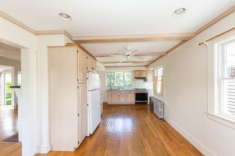 7 Highland Ct, Gloucester, MA 01930 photo 13