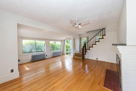 7 Highland Ct, Gloucester, MA 01930 photo 11