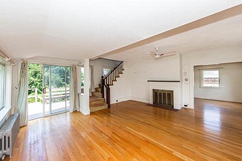 7 Highland Ct, Gloucester, MA 01930 photo 10