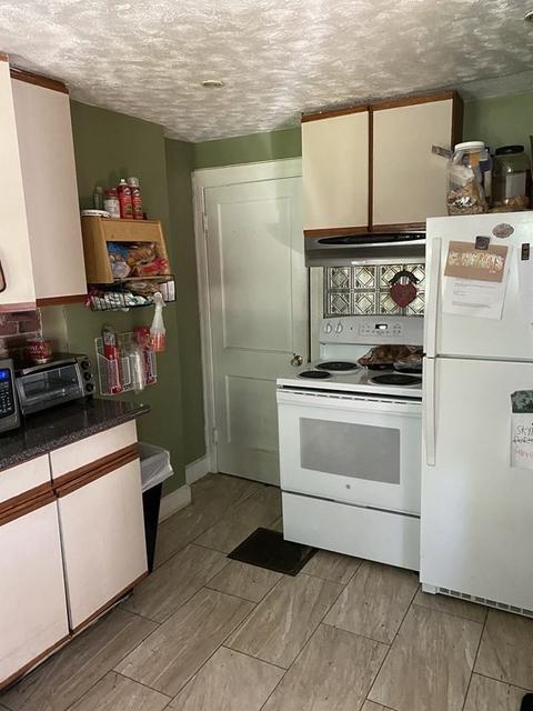 34 Minthorne St, Worcester, MA 01603 photo 5