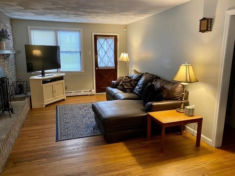 263 Abbott St, Springfield, MA 01118 photo 6