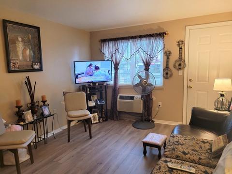 269 Chicopee #8, Chicopee, MA 01013 photo 3