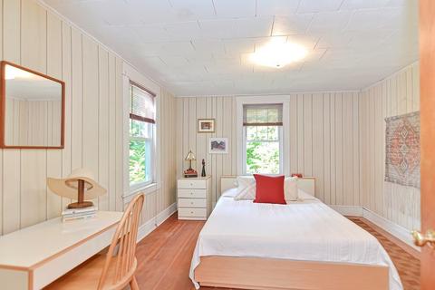 18 Walters Ave, Dedham, MA 02026 photo 7