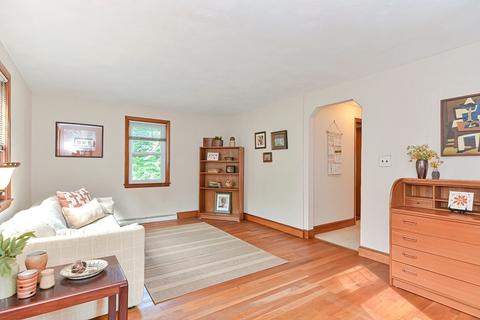 18 Walters Ave, Dedham, MA 02026 photo 3