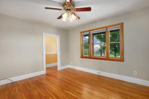 44 Florence St, Everett, MA 02149 photo 5