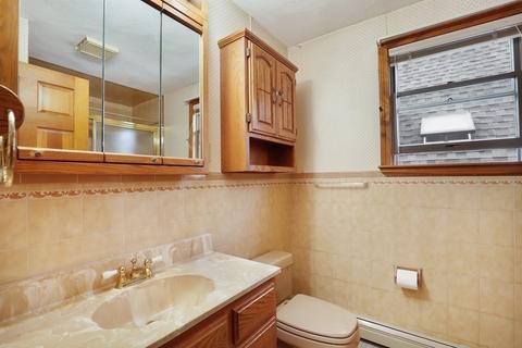 44 Florence St, Everett, MA 02149 photo 31