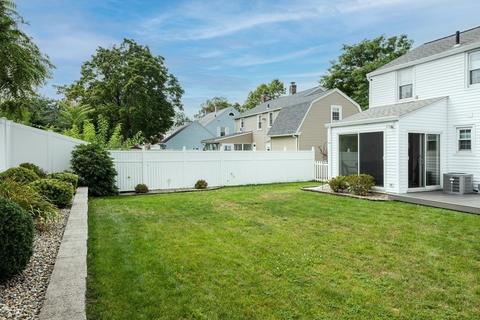 259 Gillette Ave, Springfield, MA 01118 photo 14