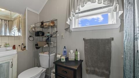 51 Morse Pl, Fall River, MA 02724 photo 17