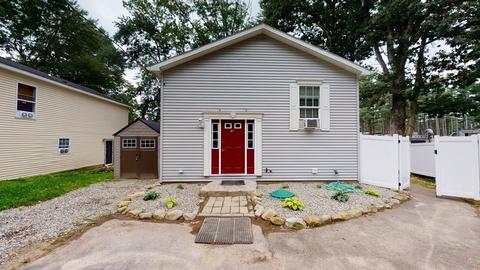 21 Browns Brook Rd, Webster, MA 01570 photo 1