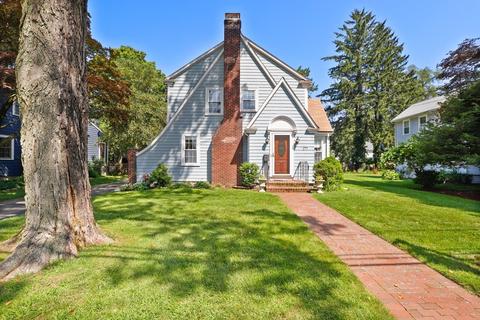 177 Lindbergh Ave, Needham, MA 02494 photo 1
