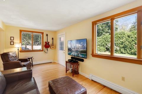 177 Lindbergh Ave, Needham, MA 02494 photo 12