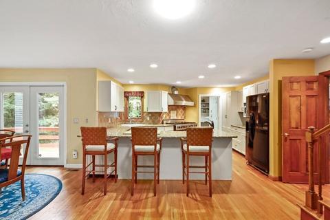 62 Whisper Dr, Worcester, MA 01609 photo 9