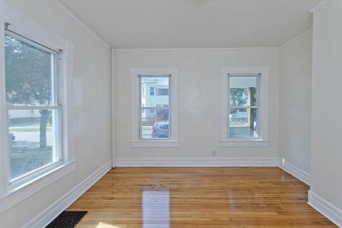 61 Euclid Ave, Springfield, MA 01108 photo 8