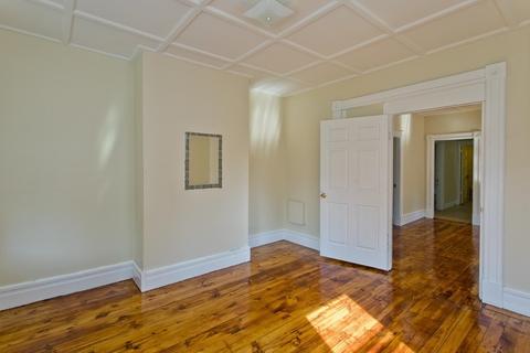 61 Euclid Ave, Springfield, MA 01108 photo 30
