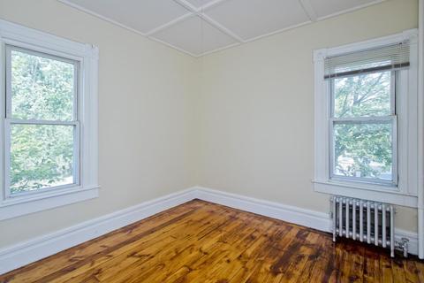 61 Euclid Ave, Springfield, MA 01108 photo 20
