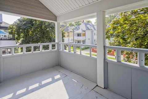 61 Euclid Ave, Springfield, MA 01108 photo 31